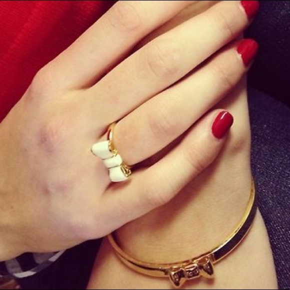 kate spade Jewelry - Authentic Kate Spade bow ring